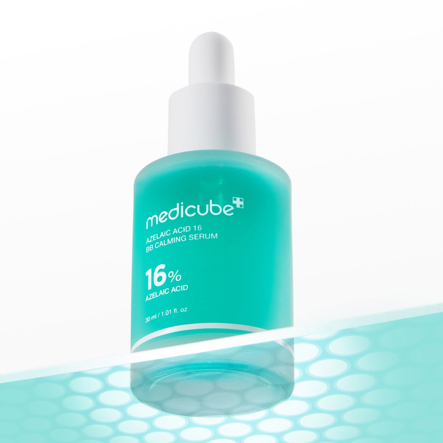 azelaic-acid-16-calming-serum-o7 01_b7a77460-867e-4b7c-b079-cfd94c5ff15c.jpg